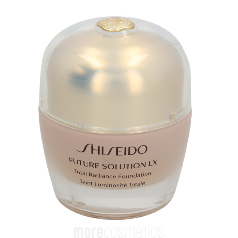 Shiseido Future Solution LX Total Radiance Foundation SPF15 Golden 3