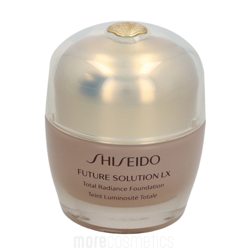 Shiseido Future Solution LX Total Radiance Foundation SPF15 Neutral 3