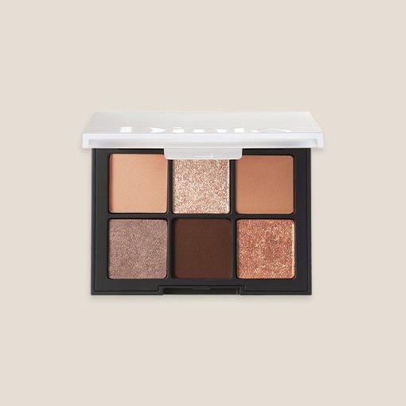 Dinto Blur-Finish Shadow  5.4g  #703 Edith Wharton  Elegant Smoky Eyeshadow Palette with Semi-Glitter Finish for Luxurious Evening Looks