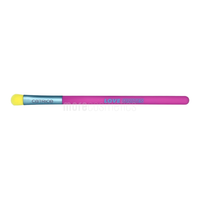 Catrice Who I Am Eyeshadow Shader Brush C01 Love Unites